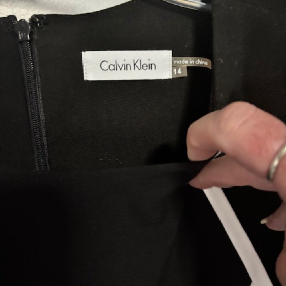Calvin Klein Black White Trim Sleeveless Sheath Dress 14 Careerwear Chic - Picture 6 of 6